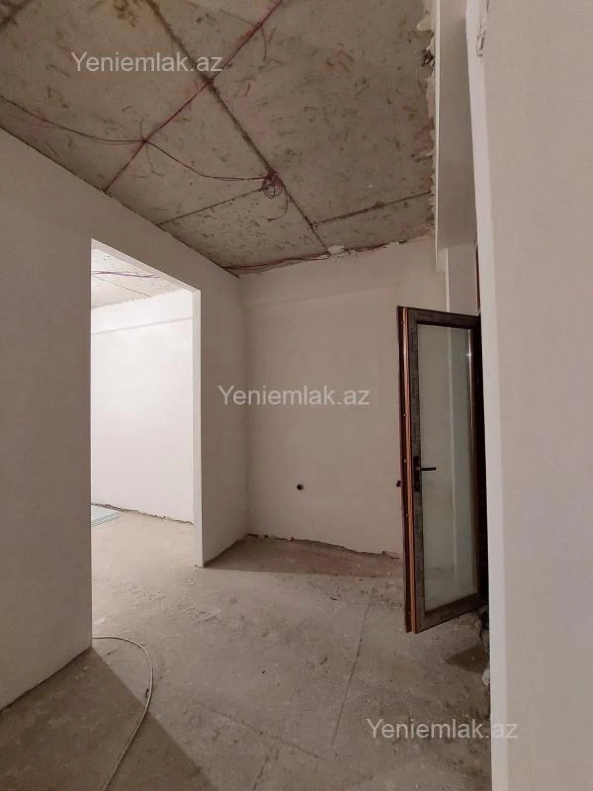 Satılır 2 otaqlı yeni tikili 60.6 m²