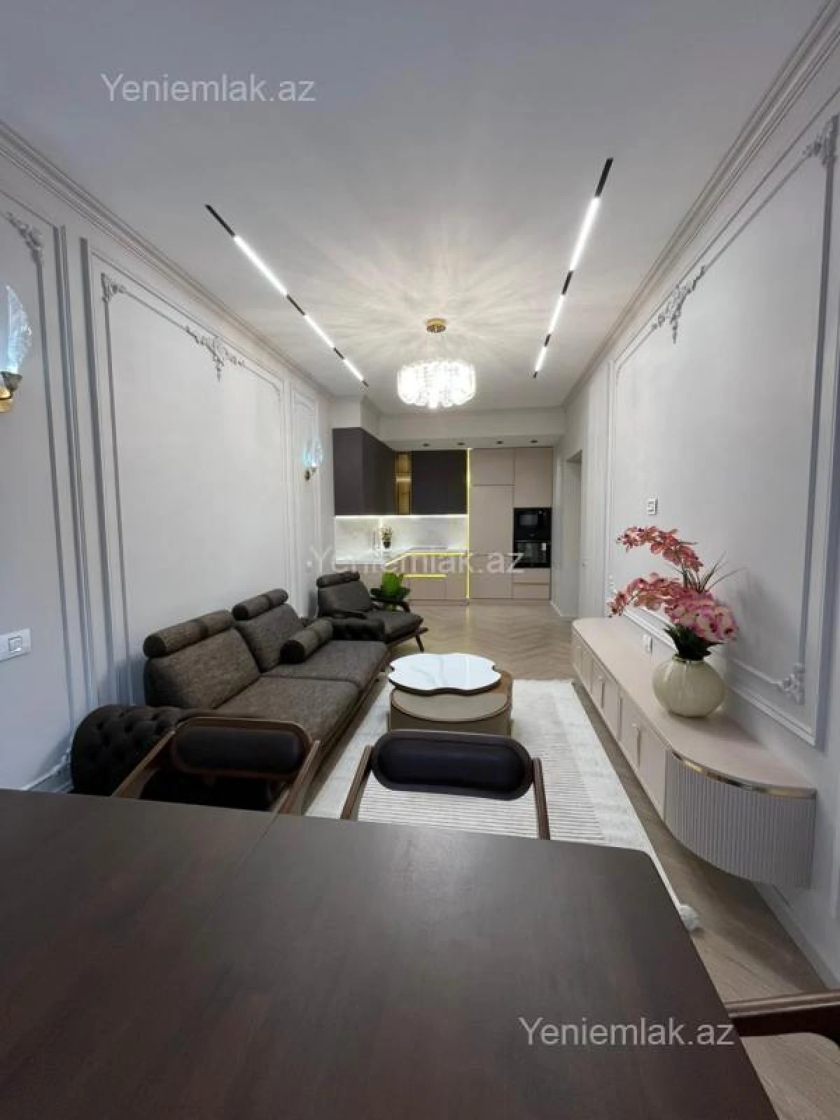 Satılır 3 otaqlı yeni tikili 97 m²