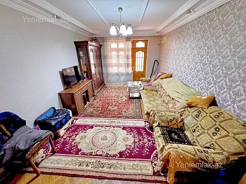 Satılır 3 otaqlı köhnə tikili 90 m²