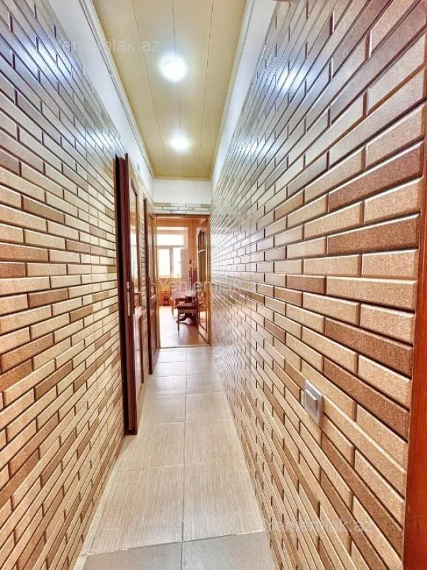 Satılır 3 otaqlı köhnə tikili 90 m²