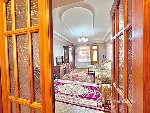 Satılır 3 otaqlı köhnə tikili 90 m²