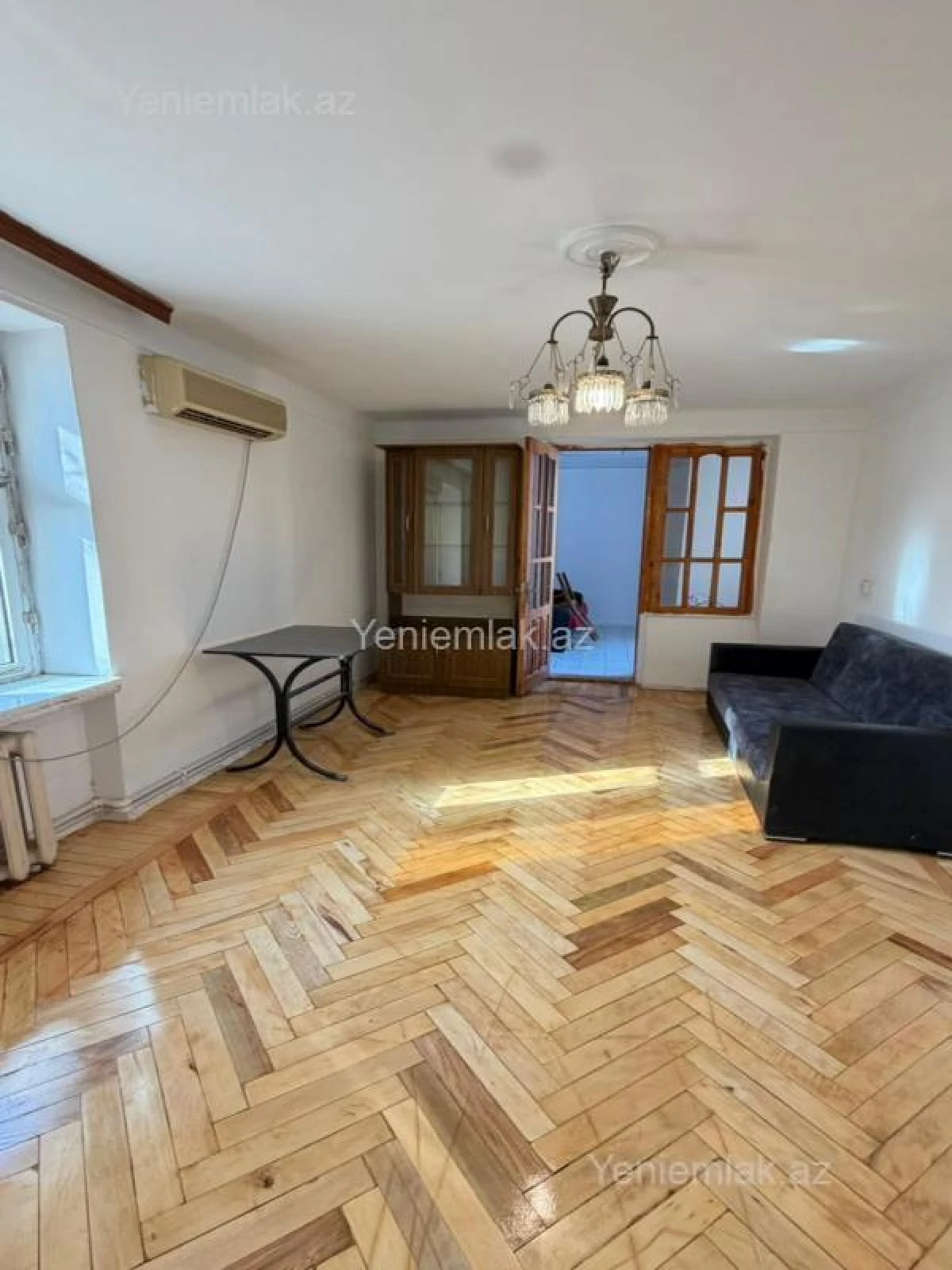 Satılır 1 otaqlı köhnə tikili 35 m²