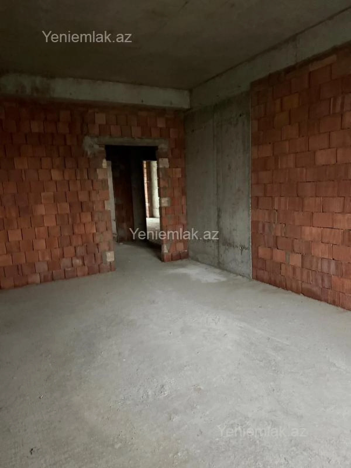 Satılır 4 otaqlı yeni tikili 155 m²