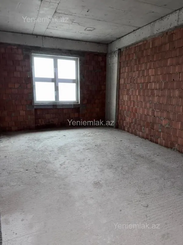 Satılır 4 otaqlı yeni tikili 155 m²