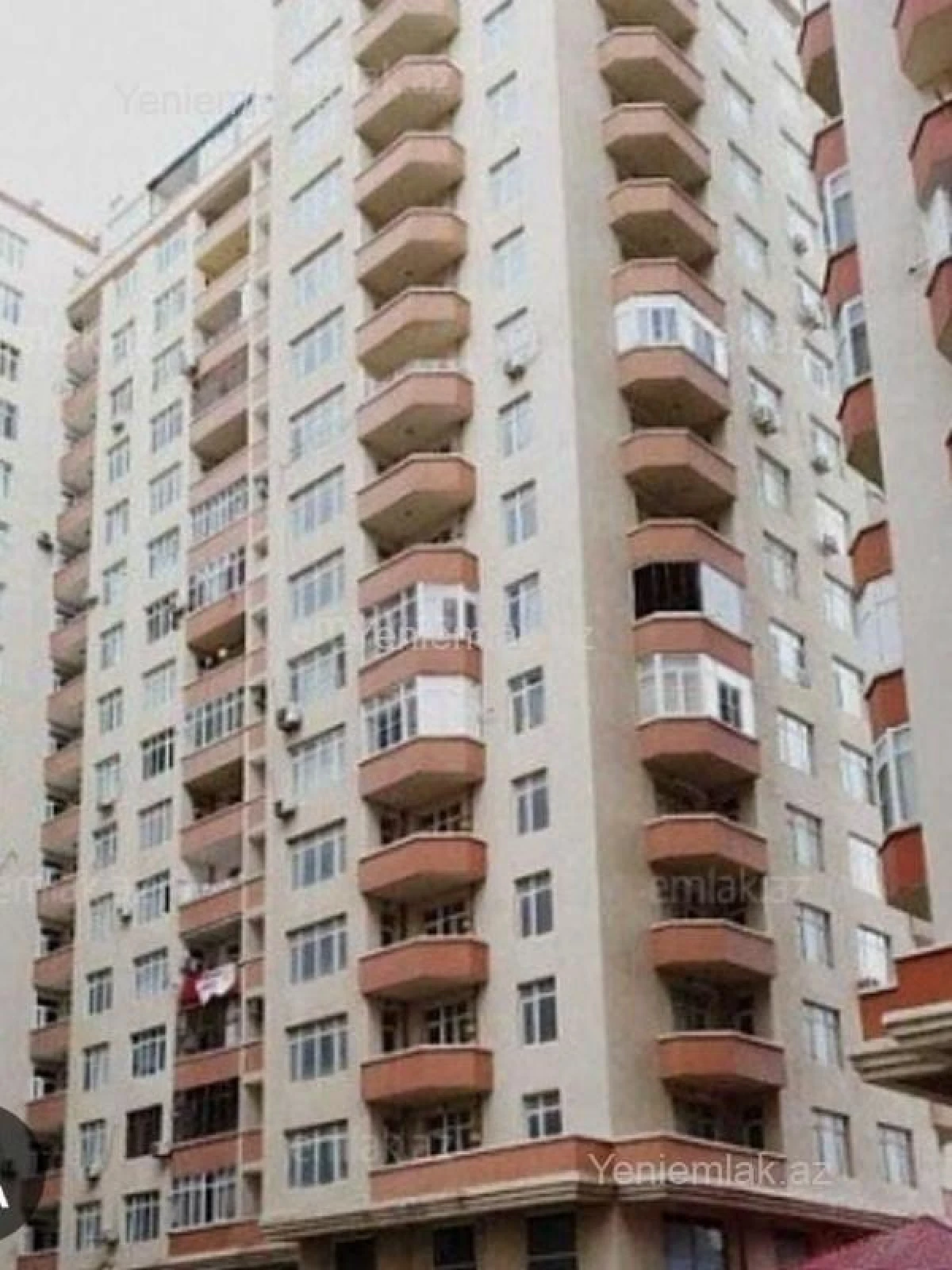 Satılır 4 otaqlı yeni tikili 155 m²