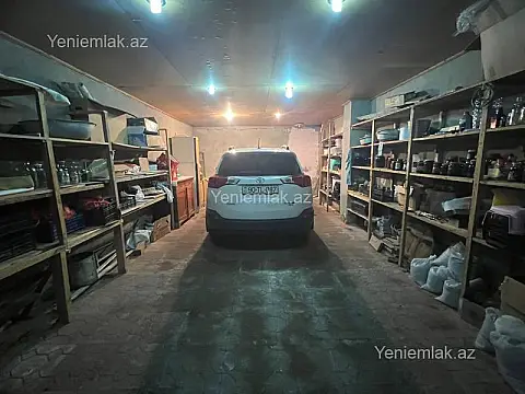 Satılır 5 otaqlı həyət evi 230 m²