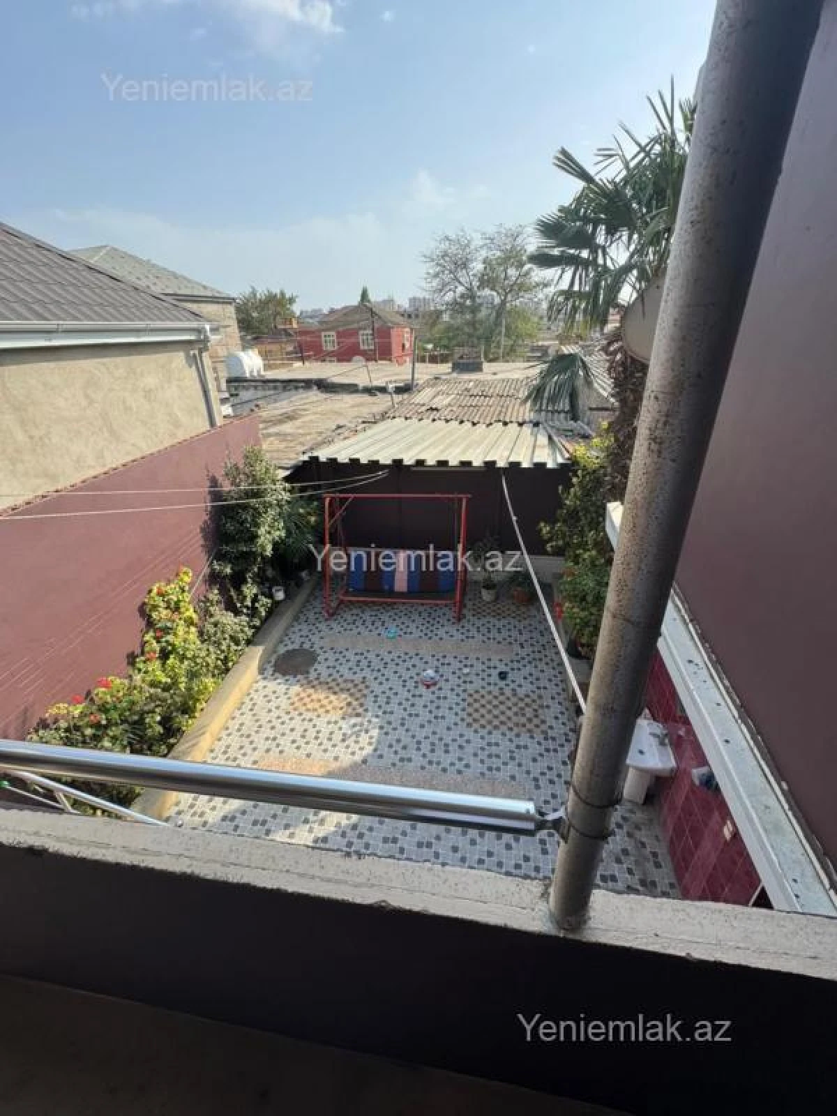 Satılır 5 otaqlı həyət evi 230 m²