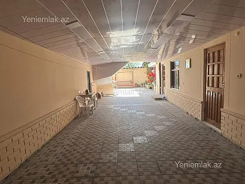 Satılır 5 otaqlı həyət evi 230 m²
