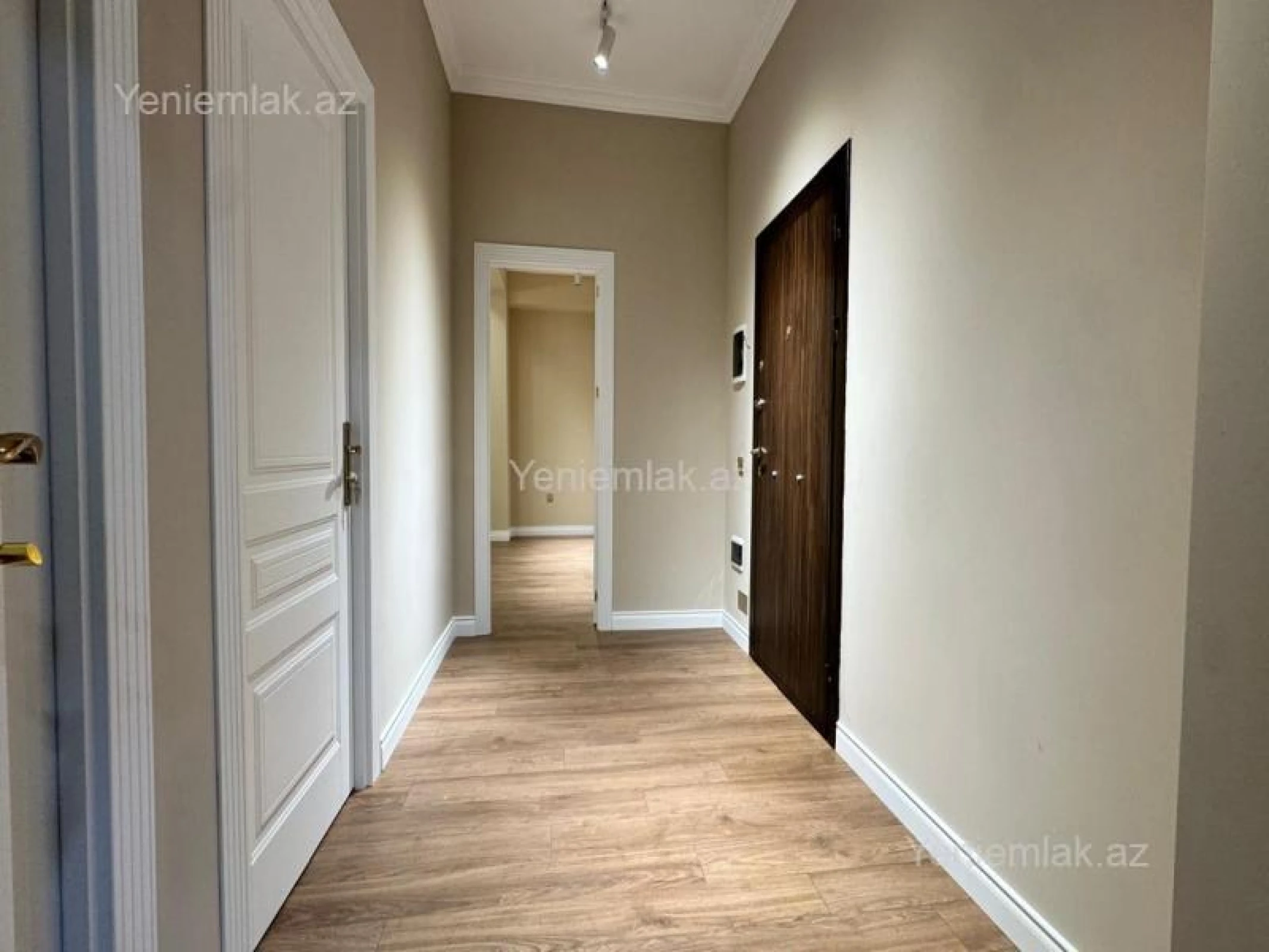 Satılır 2 otaqlı yeni tikili 55 m²