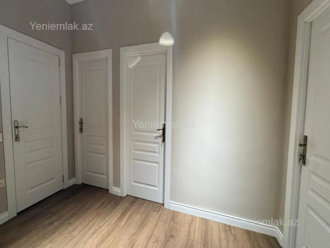 Satılır 2 otaqlı yeni tikili 55 m²