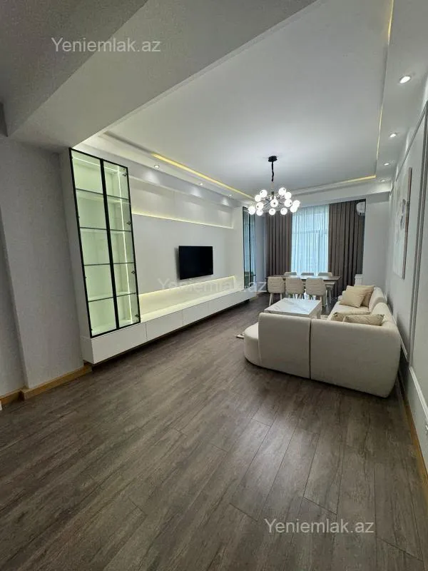 Satılır 2 otaqlı yeni tikili 95 m²