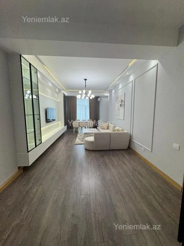 Satılır 2 otaqlı yeni tikili 95 m²