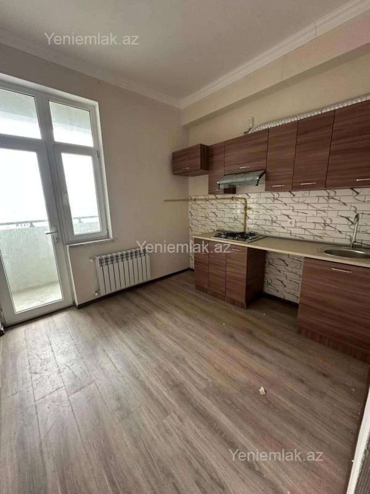 Satılır 3 otaqlı yeni tikili 77 m²