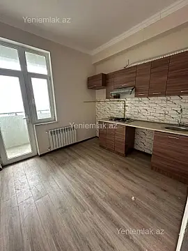 Satılır 3 otaqlı yeni tikili 77 m²
