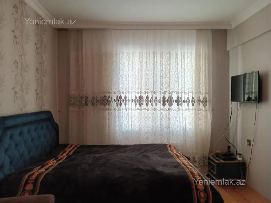 Satılır 3 otaqlı yeni tikili 80 m²