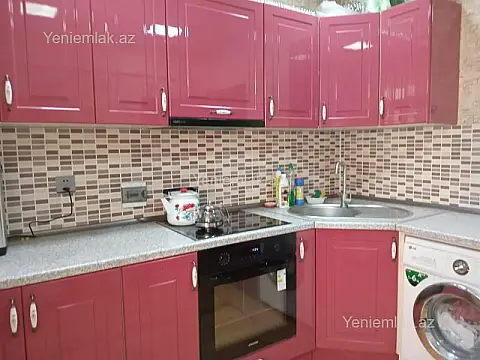 Satılır 3 otaqlı yeni tikili 80 m²