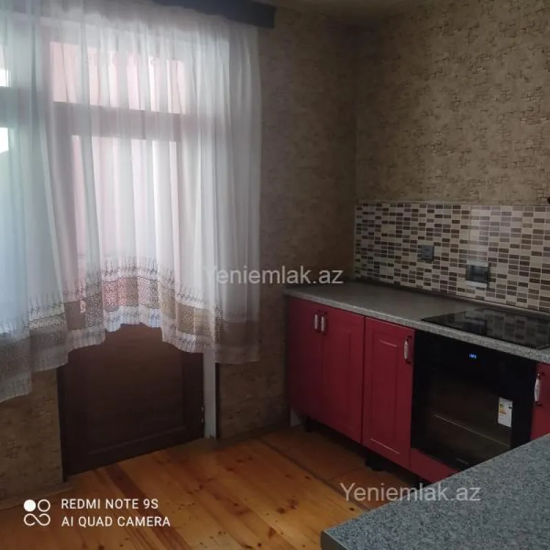 Satılır 3 otaqlı yeni tikili 80 m²