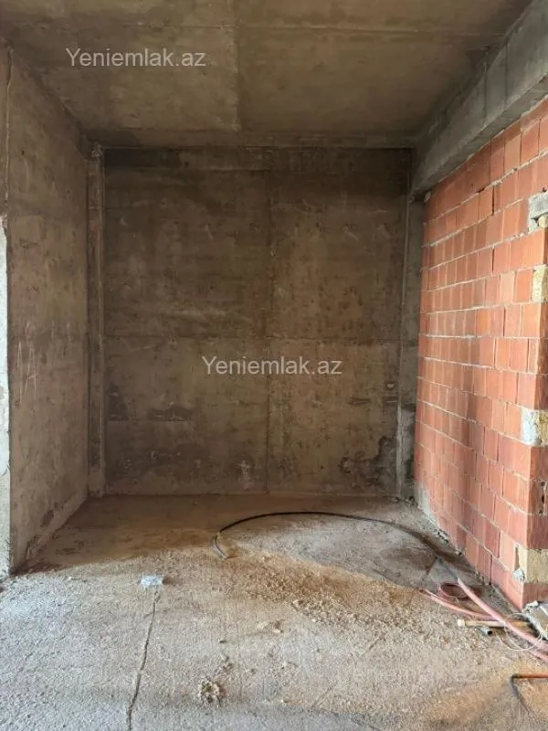 Satılır 3 otaqlı yeni tikili 72 m²