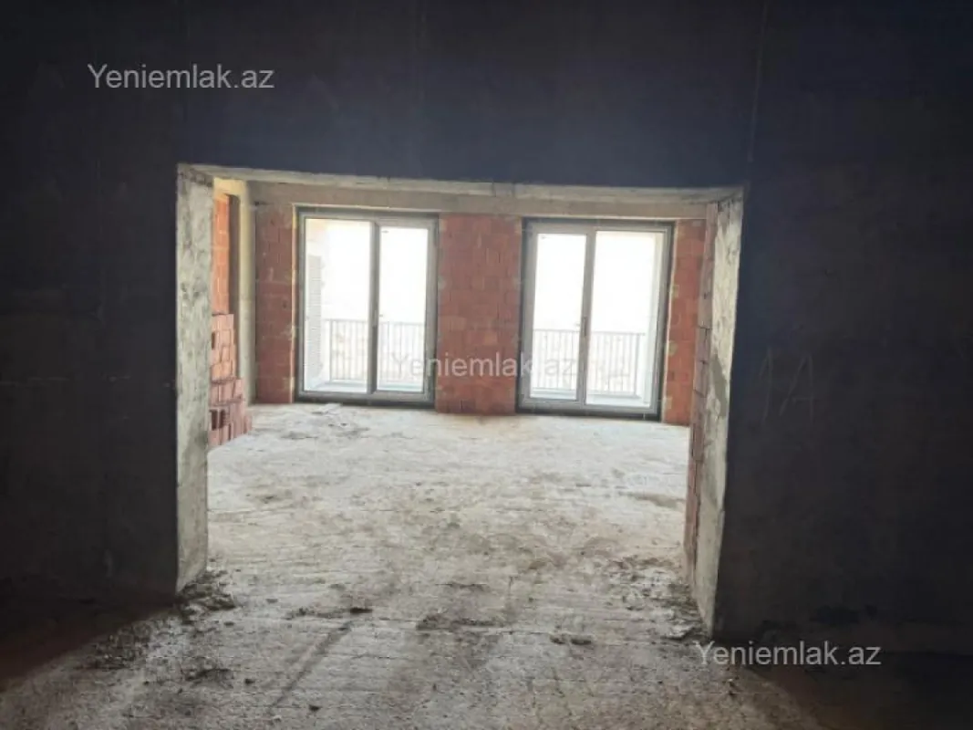 Satılır 3 otaqlı yeni tikili 72 m²