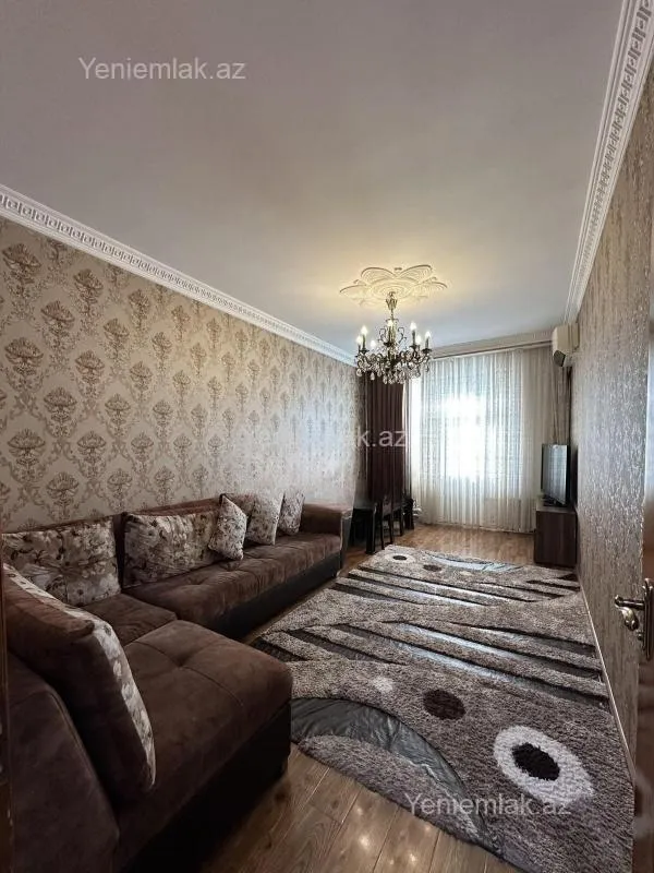 Satılır 3 otaqlı köhnə tikili 60 m²