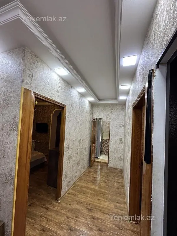 Satılır 3 otaqlı köhnə tikili 60 m²