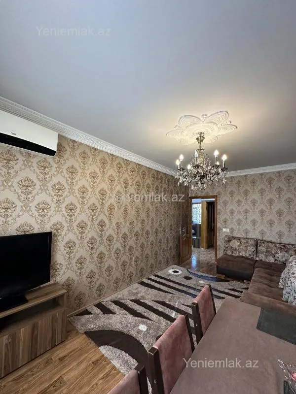 Satılır 3 otaqlı köhnə tikili 60 m²