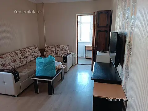 Satılır 2 otaqlı köhnə tikili 60 m²