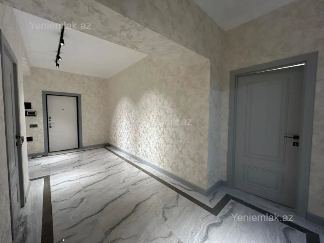 Satılır 2 otaqlı yeni tikili 81 m²