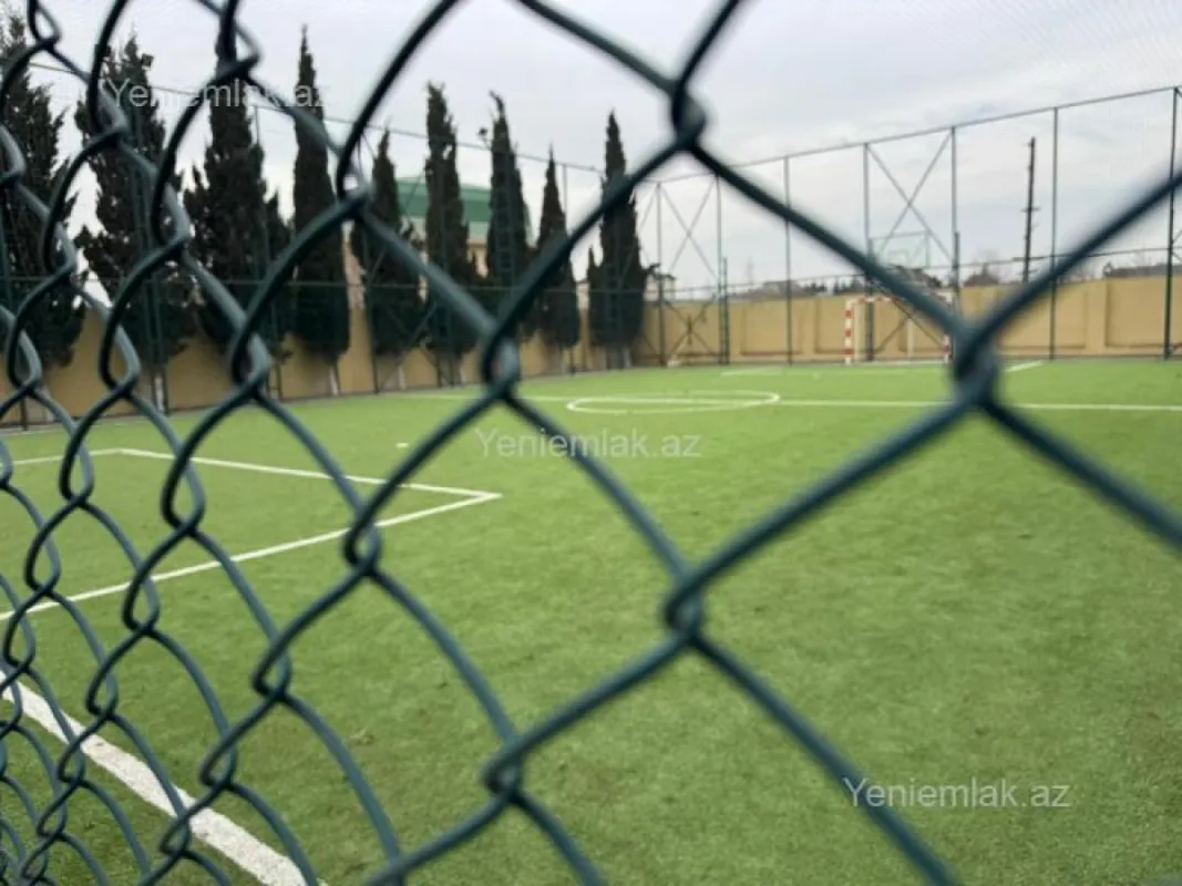 Satılır 4 otaqlı həyət evi 200 m²