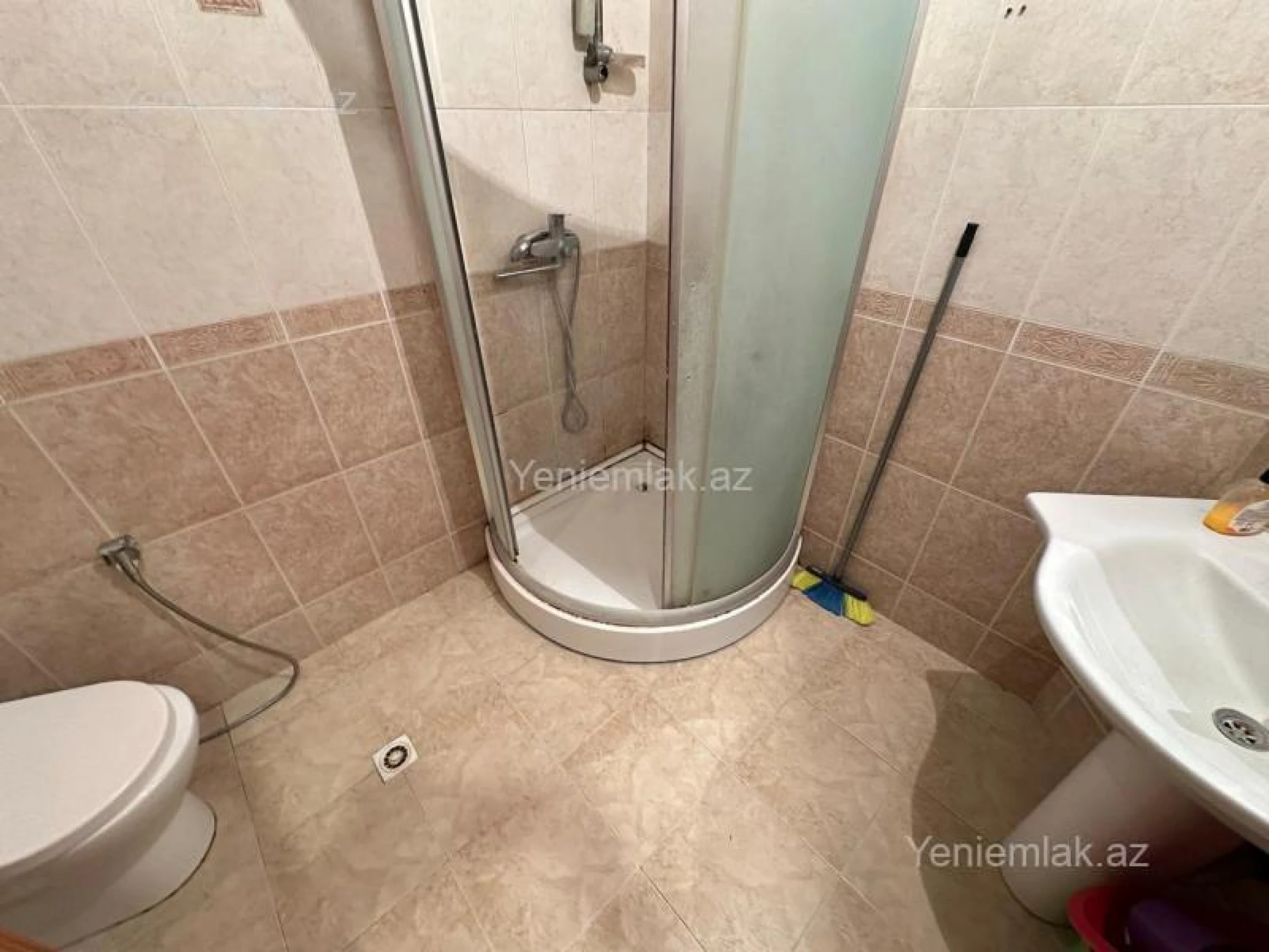 Satılır 3 otaqlı yeni tikili 108 m²
