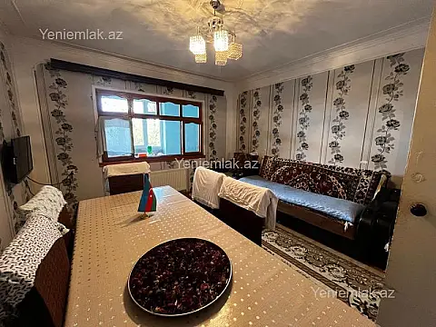 Satılır 3 otaqlı köhnə tikili 70 m² — Sumqayıt, 3-cü mikrorayon 3 otaq 70.00 m²