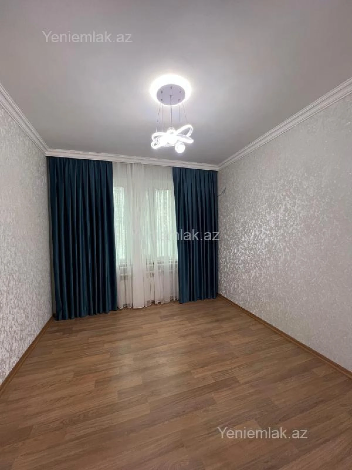 Satılır 3 otaqlı köhnə tikili 65 m²