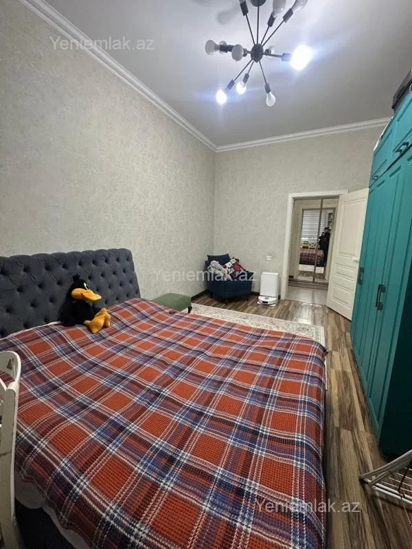 Satılır 3 otaqlı köhnə tikili 75 m²