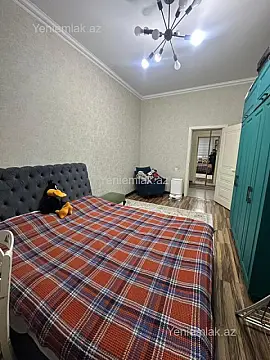 Satılır 3 otaqlı köhnə tikili 75 m²