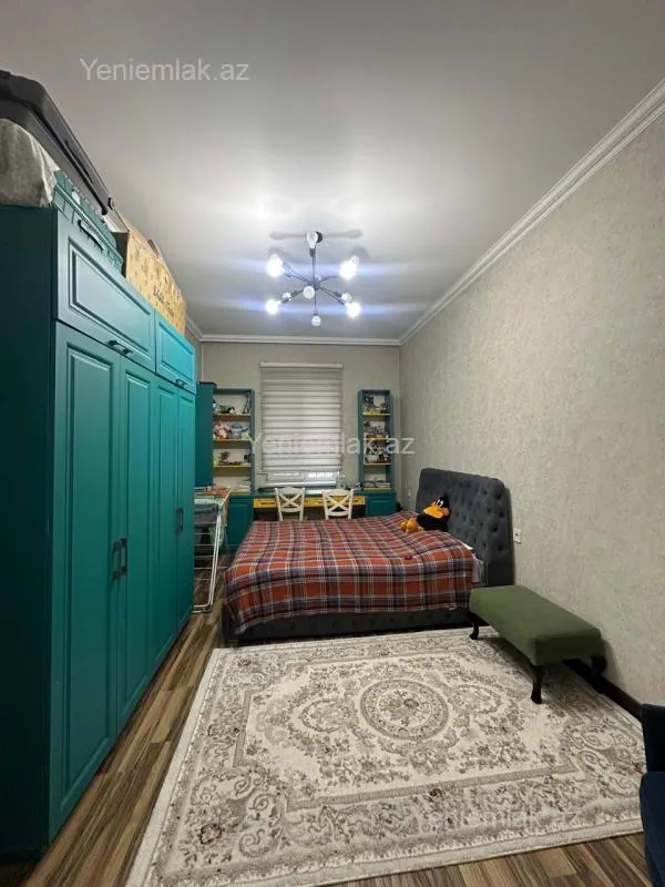 Satılır 3 otaqlı köhnə tikili 75 m²