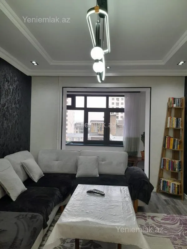 Satılır 3 otaqlı köhnə tikili 62 m²
