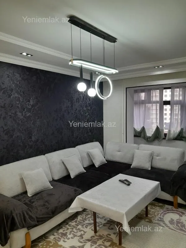 Satılır 3 otaqlı köhnə tikili 62 m²