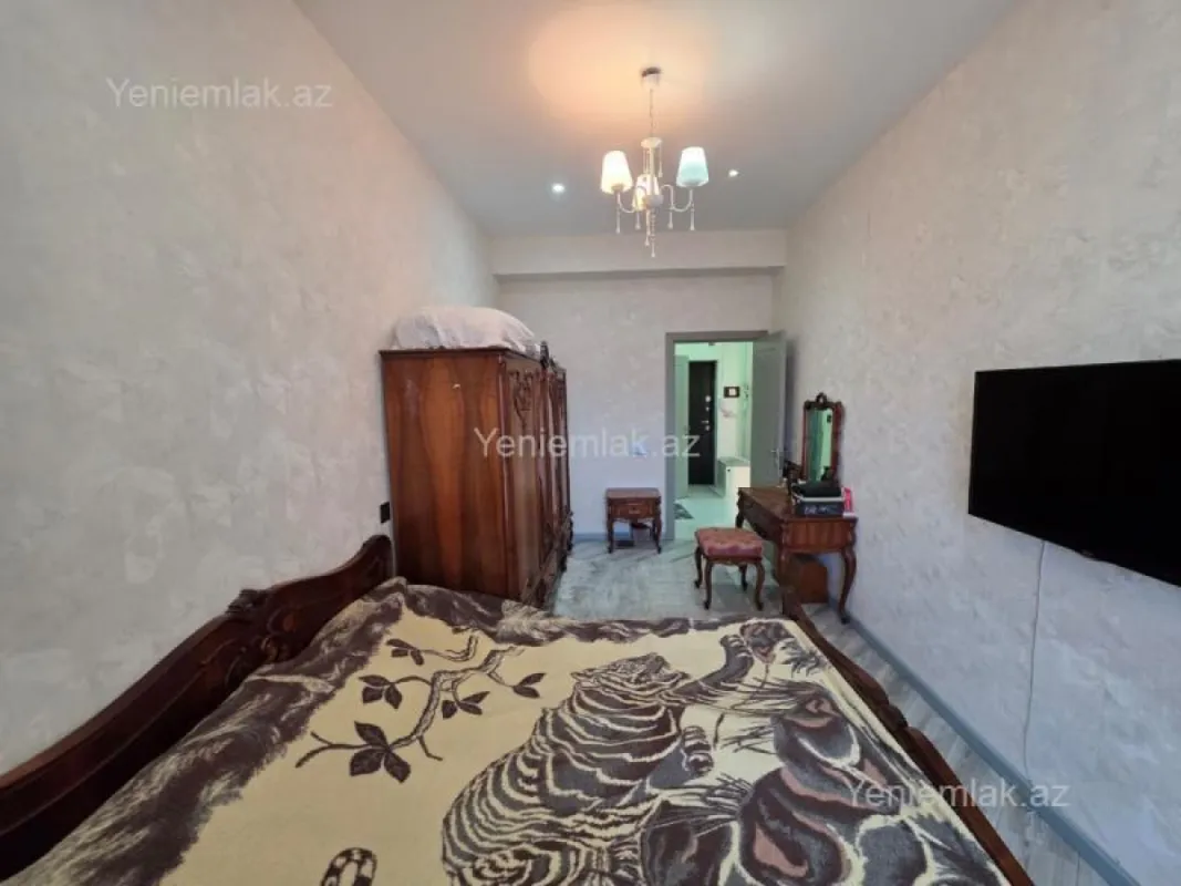 Satılır 2 otaqlı yeni tikili 59 m²