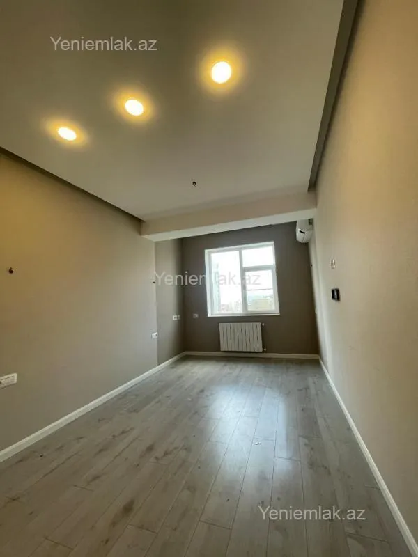 Satılır 3 otaqlı yeni tikili 85 m²