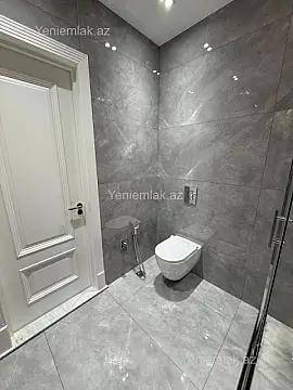 Satılır 3 otaqlı yeni tikili 85 m²