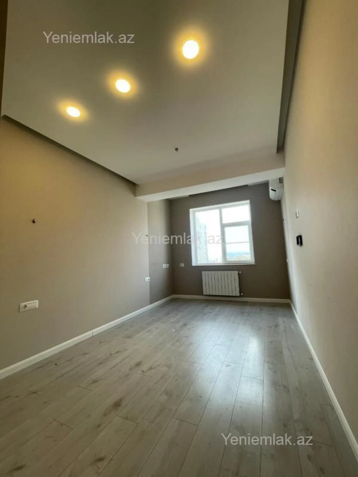 Satılır 3 otaqlı yeni tikili 85 m²
