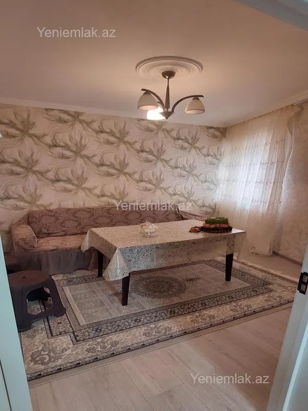 Satılır 3 otaqlı həyət evi 80 m²