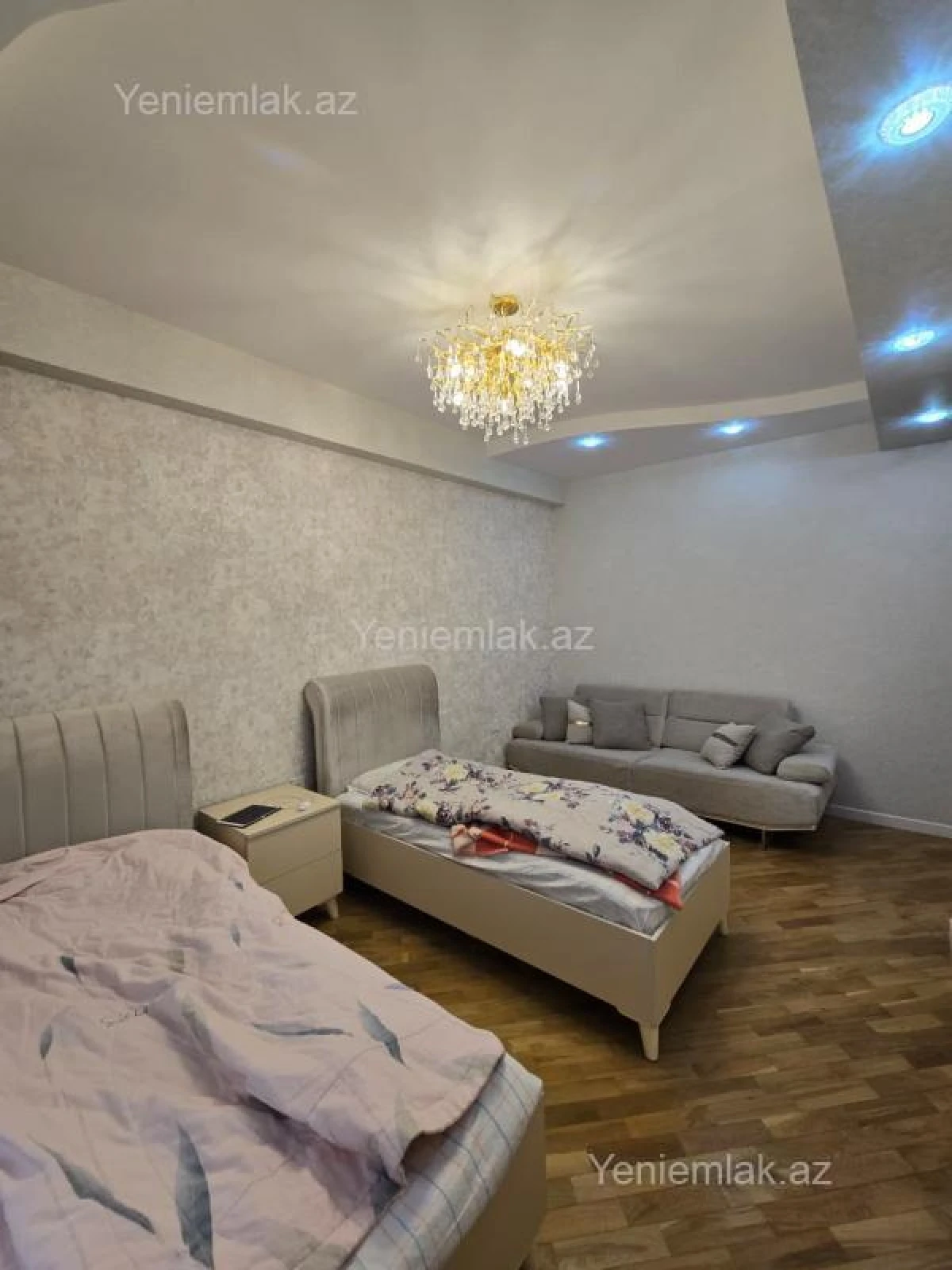Satılır 3 otaqlı yeni tikili 115 m²