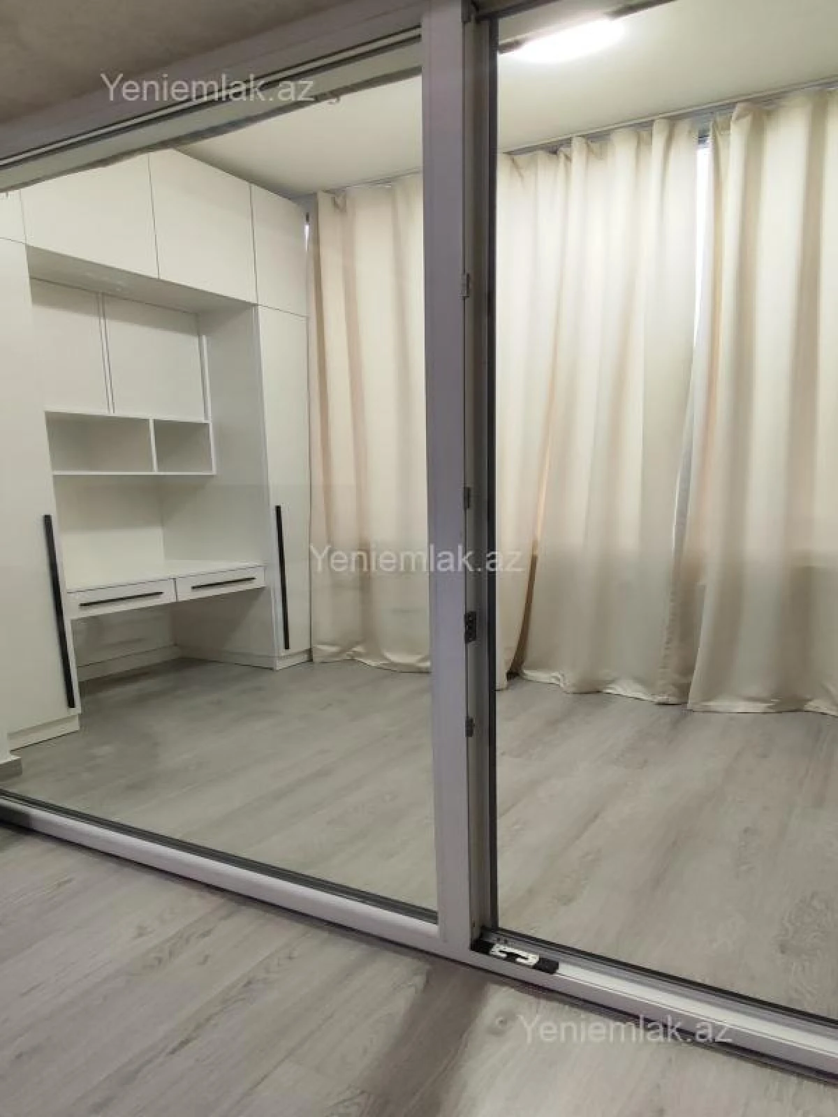 Satılır 2 otaqlı yeni tikili 75 m²