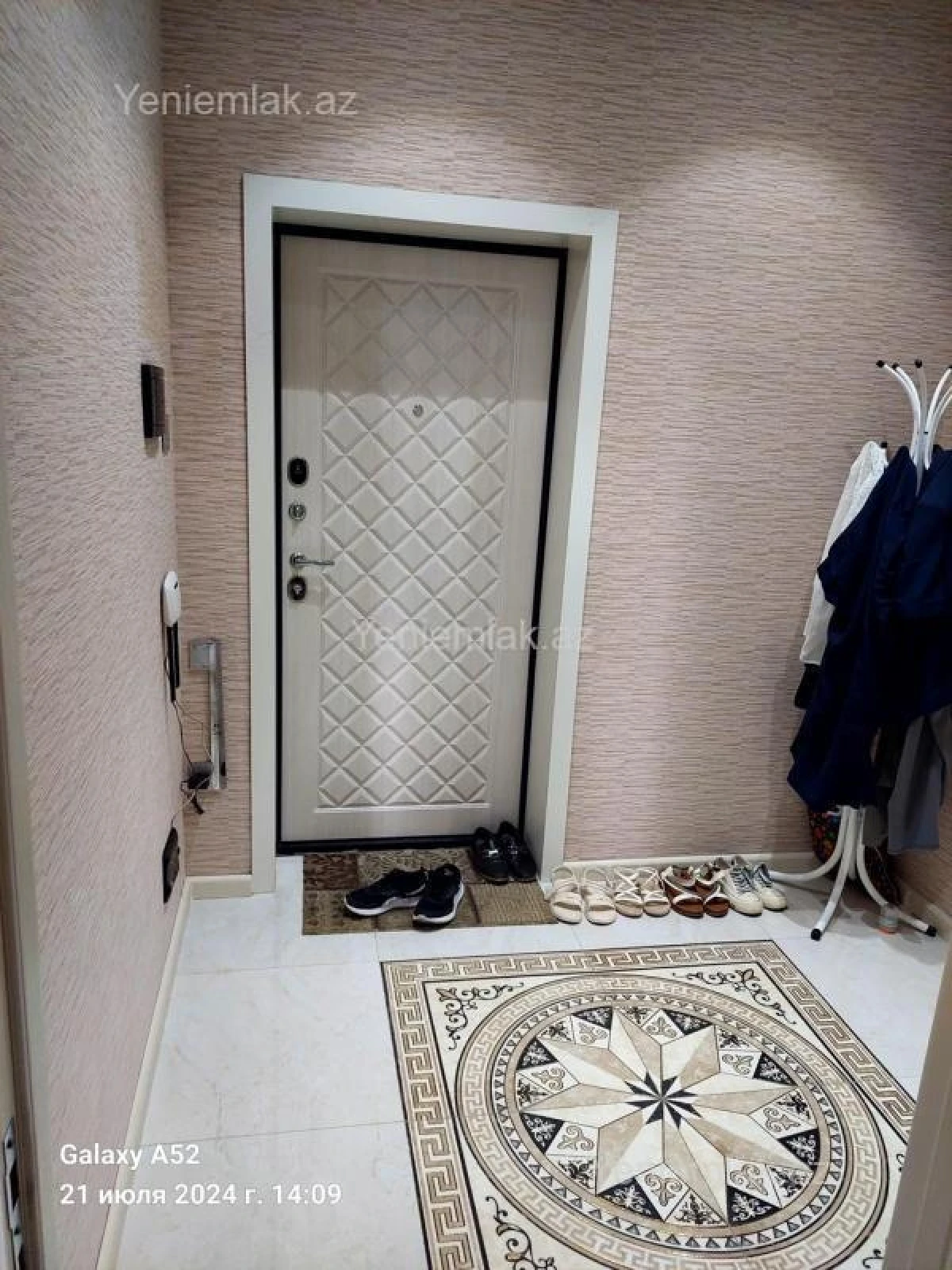 Satılır 2 otaqlı yeni tikili 60 m²