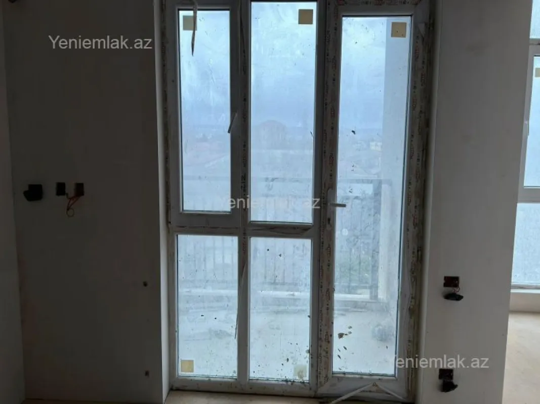 Satılır 2 otaqlı yeni tikili 60 m²