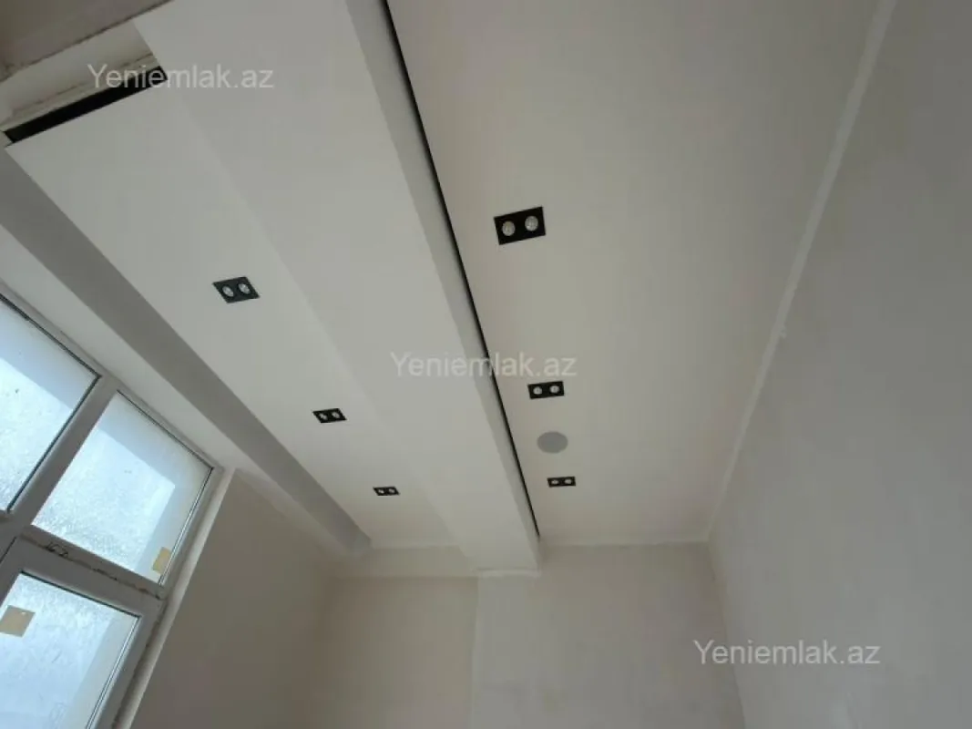 Satılır 2 otaqlı yeni tikili 60 m²