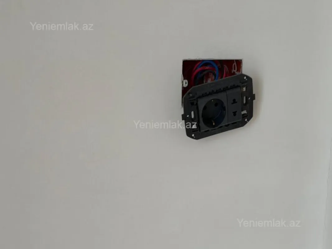 Satılır 2 otaqlı yeni tikili 60 m²