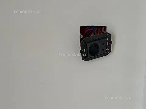 Satılır 2 otaqlı yeni tikili 60 m²