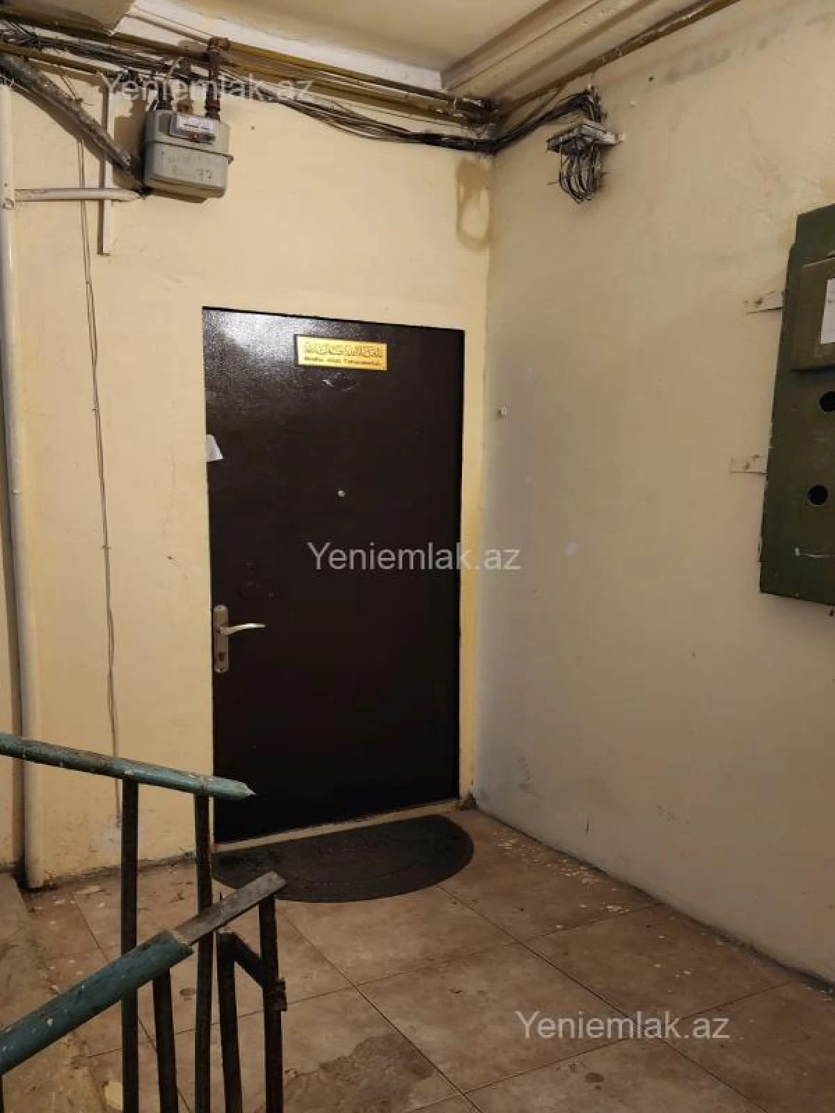 Satılır 3 otaqlı köhnə tikili 80 m²